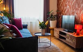 Rasinovo Nabrezi - Riverside Residence